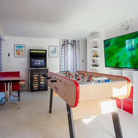 Seventy Guest house